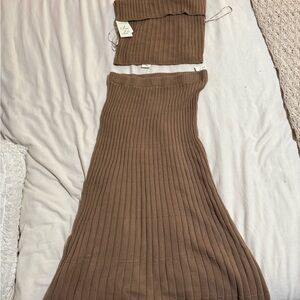 Brown Ribbed Knit Skirt Set